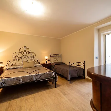 Portico Rodriguez Apartamento Abatemarco