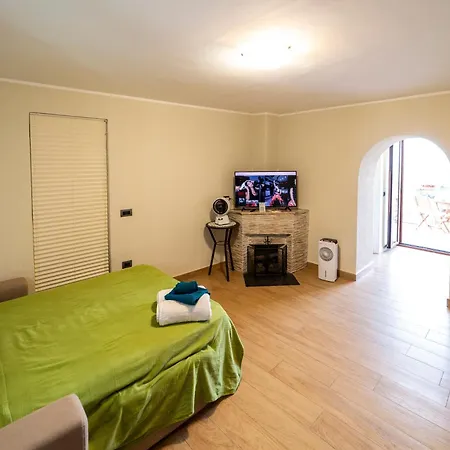 Portico Rodriguez Apartamento Abatemarco